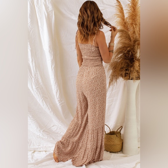 Khaki Thin Straps Smocked Bodice Wide Leg Floral Jumpsuit - Picture 4 of 5